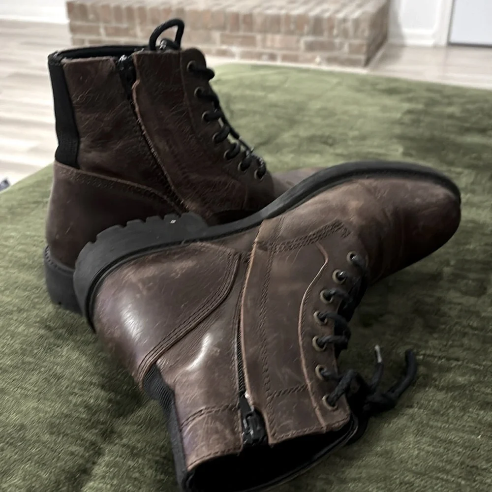 Frye and Co. Cody Men’s Leather Lace‎ Up Distressed Brown Boots Size 8.5